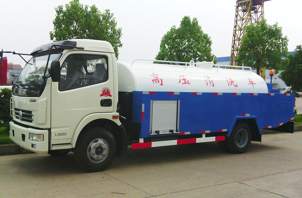 280马鞍管道高压清洗车